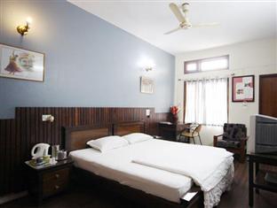 Hotels and Home stays near M. P. Birla Institute of Fundamental Research, Bangalore. Book your Stay now