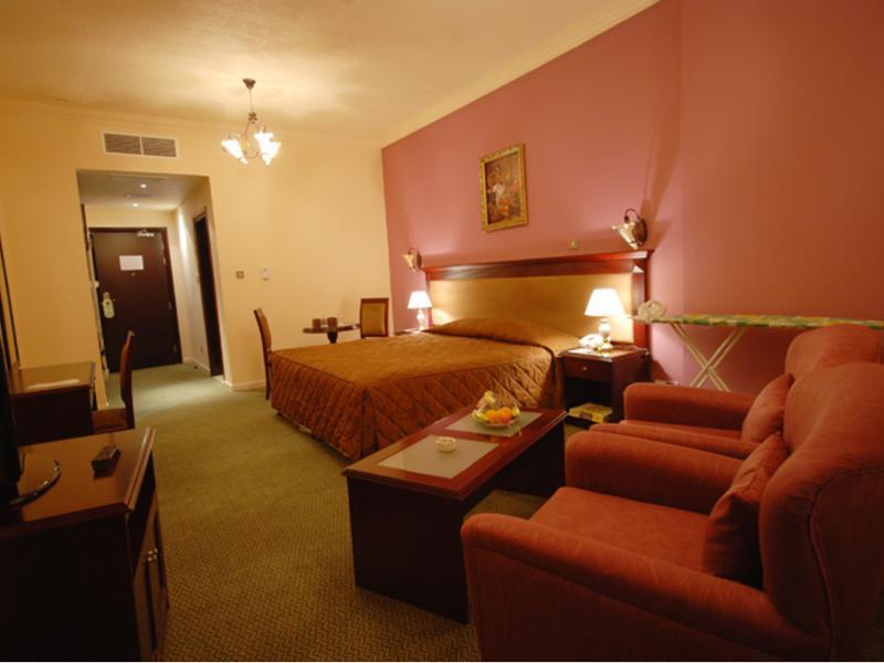 Hotels  near Khalid Sea Port, Sharjah. Book your Stay now