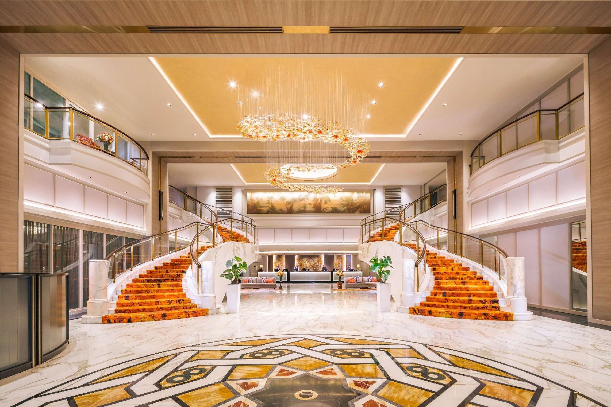 Hotels and Home stays near FORMULA 1: F1 Race Route – Singapore, Singapore. Book your Stay now