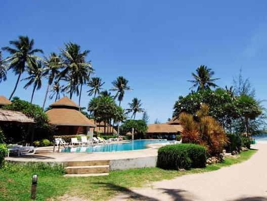 44918 1212241321009897113 10 Hotels and Home stays near Whitening Bar & Restaurant Mae Haad, Koh Tao. Book your Stay now