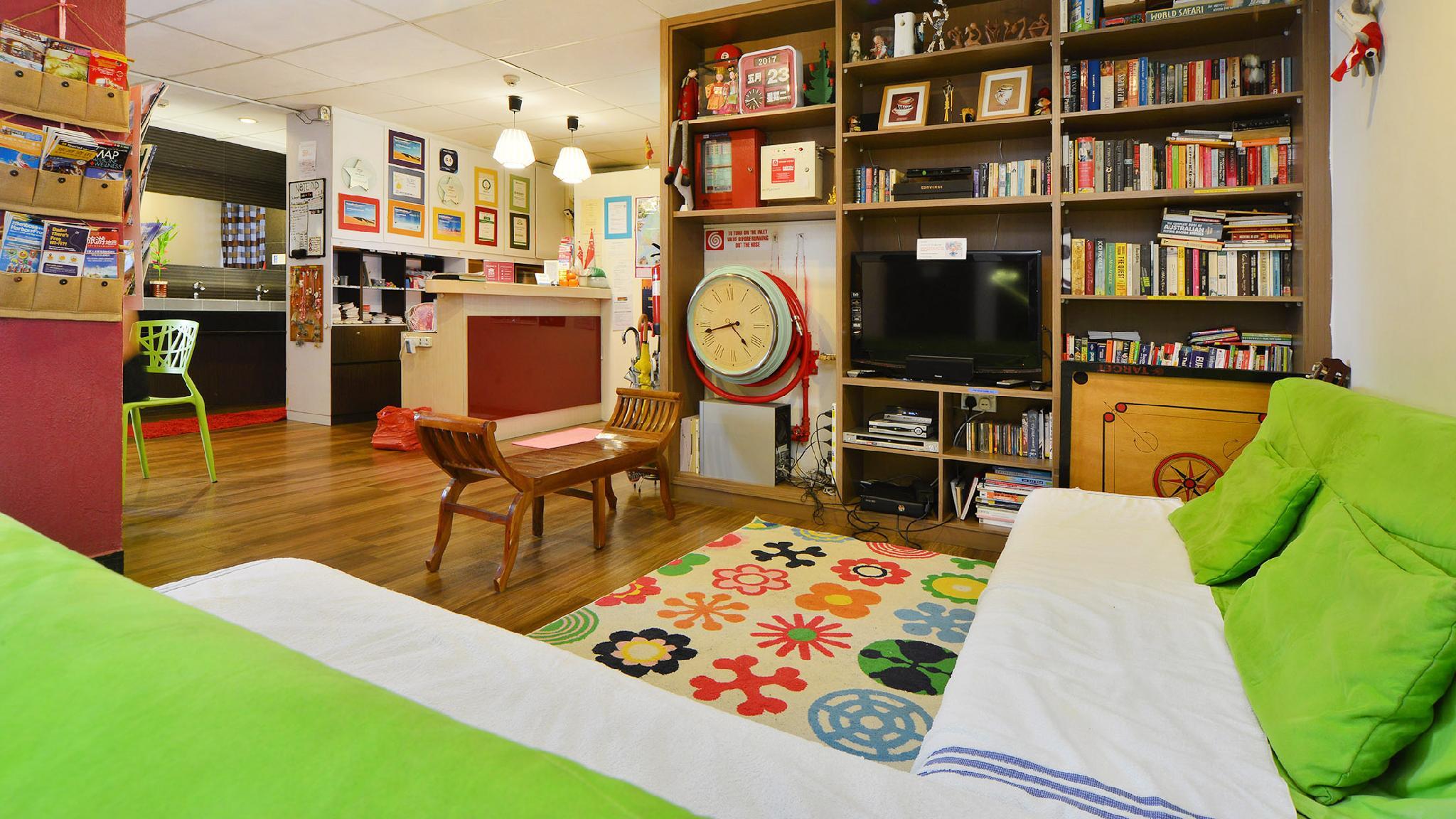 Hotels and Home stays near Cloud Forest, Singapore. Book your Stay now