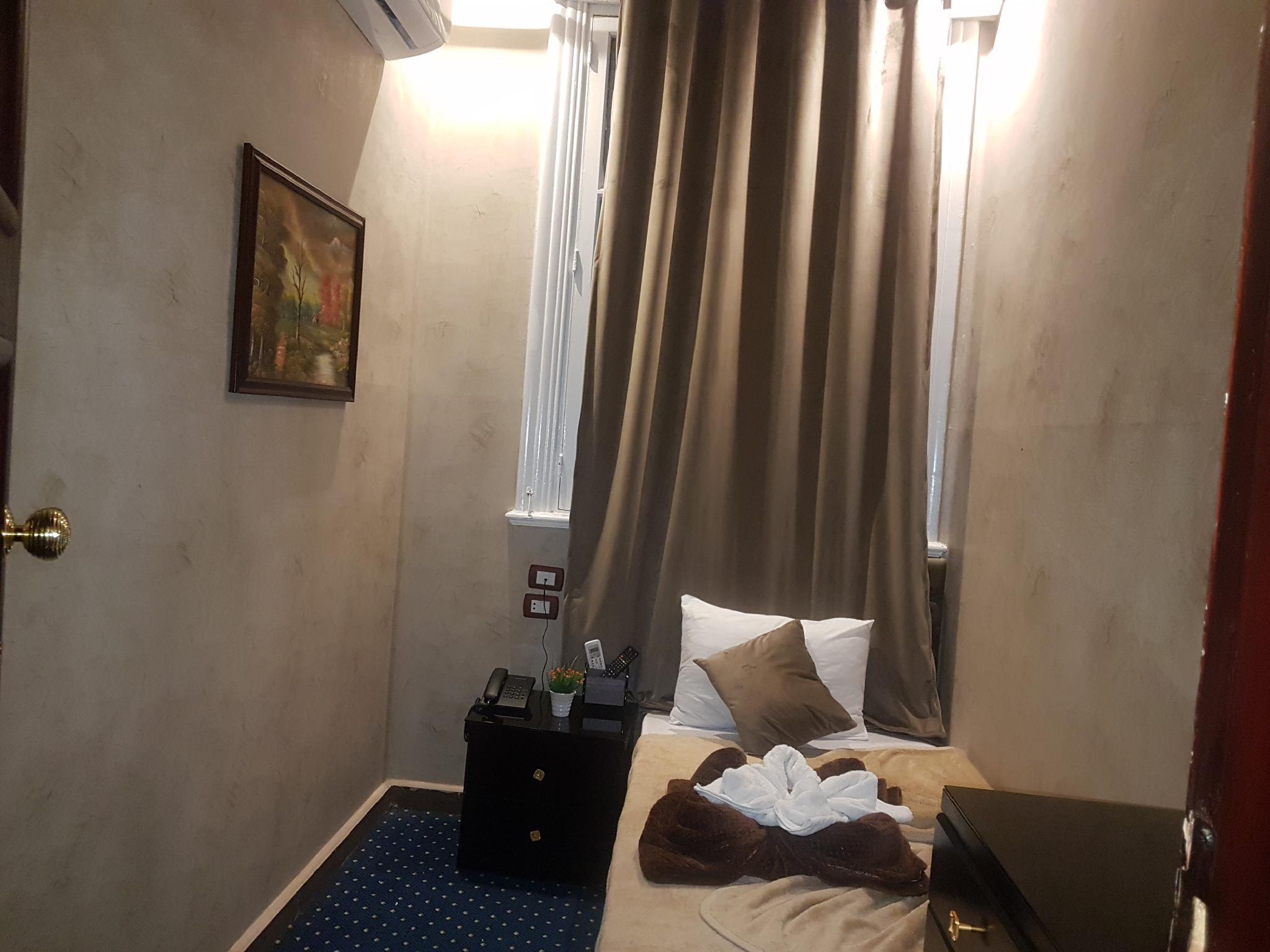 Hotels and Home stays near Supreme Constitutional Court of Egypt, Cairo. Book your Stay now