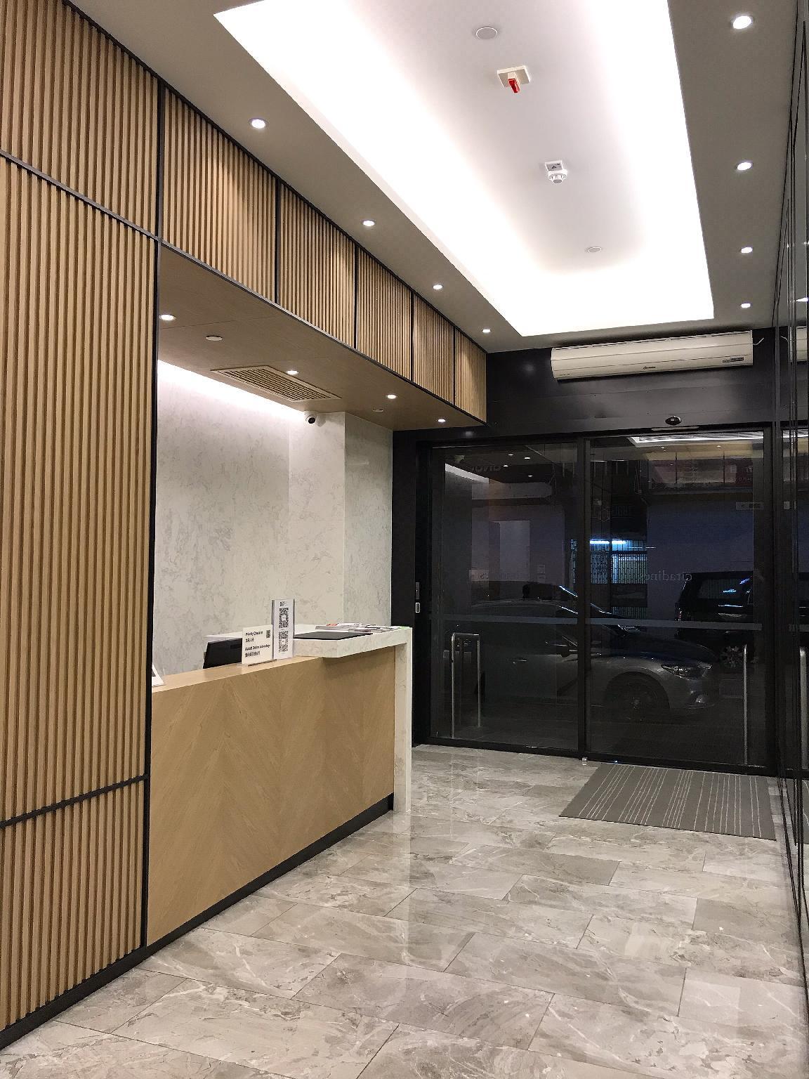 Hotels and Home stays near Hong Kong Convention and Exhibition Centre, Hong Kong. Book your Stay now