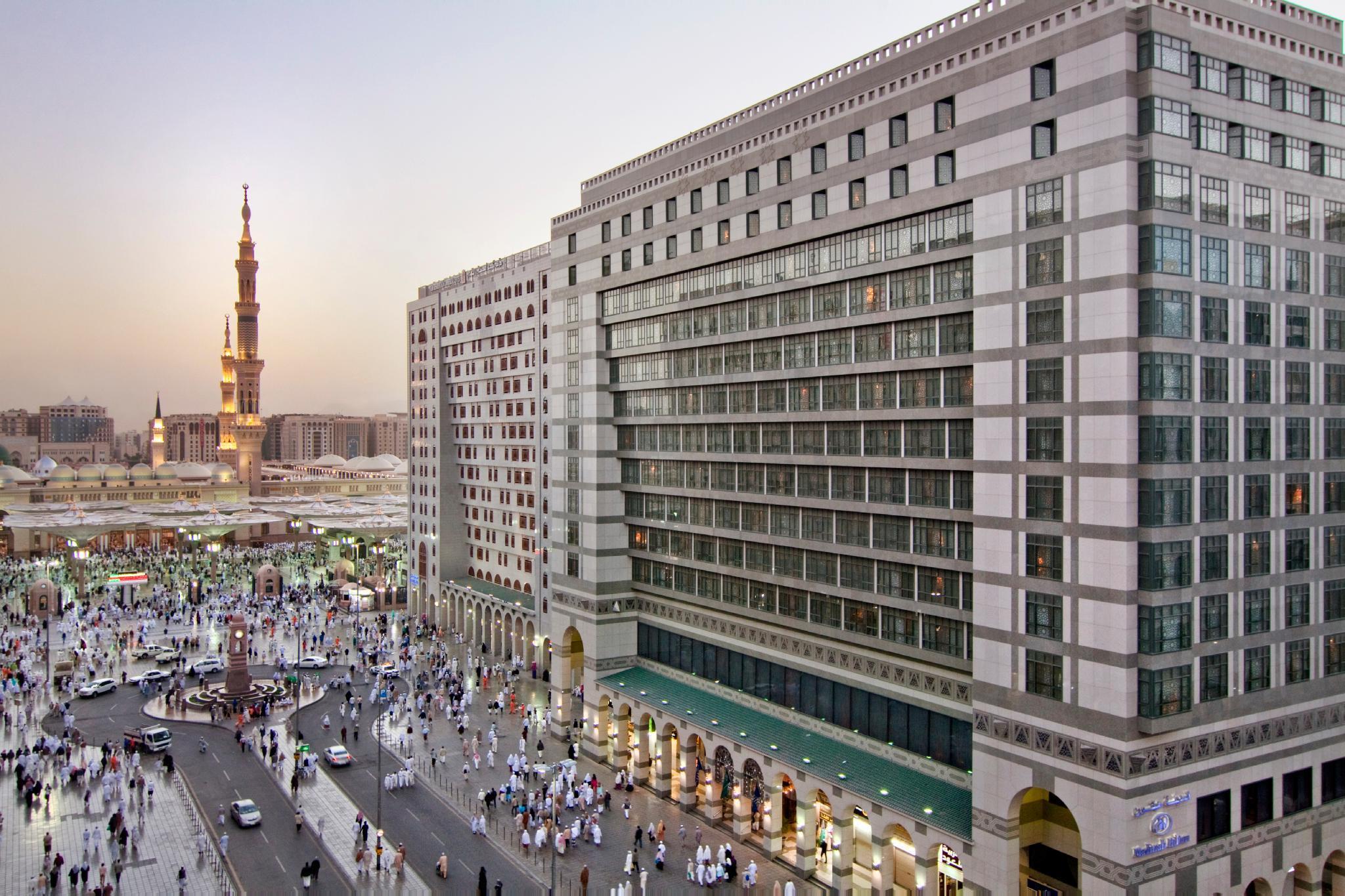 Hotels and Home stays near Al-Masjid an-Nabawi Mecca Gate, Al Madinah. Book your Stay now